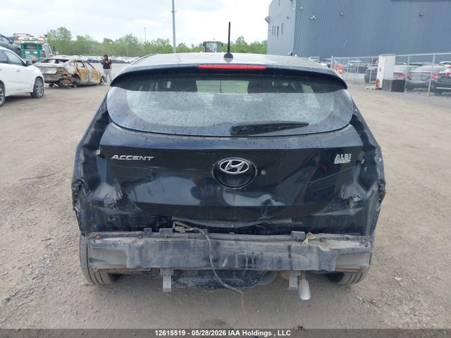 KMHCT5AE8GU303778 Hyundai ACCENT SE