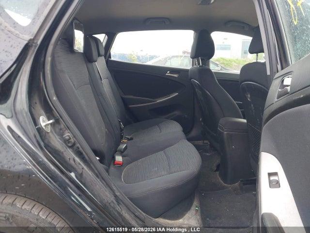 KMHCT5AE8GU303778 Hyundai ACCENT SE