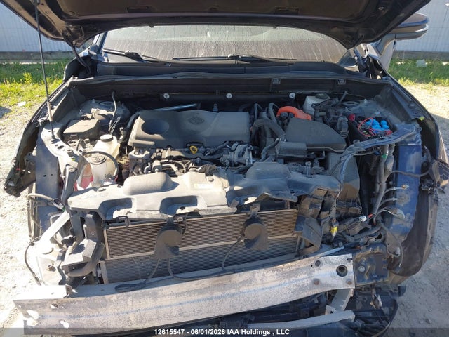 12615547 :رقم المزاد ، JTEAAAAHXMJ073500 vin ، 2021 Toyota Venza Xle مزاد بيع