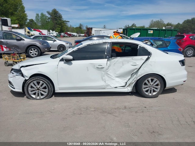 Продажа на аукционе авто 2017 Volkswagen Jetta Sedan, vin: 3VWB67AJ3HM366547, номер лота: 12615548