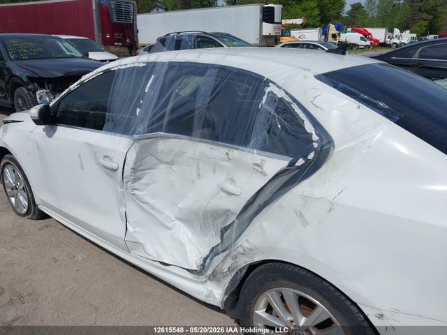 Продажа на аукционе авто 2017 Volkswagen Jetta Sedan, vin: 3VWB67AJ3HM366547, номер лота: 12615548