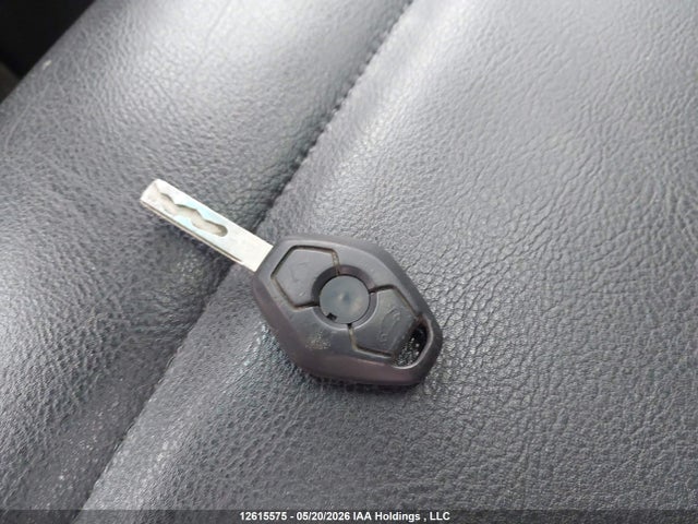 12615575 :رقم المزاد ، WBAEV33424KR27855 vin ، 2004 Bmw 325i مزاد بيع
