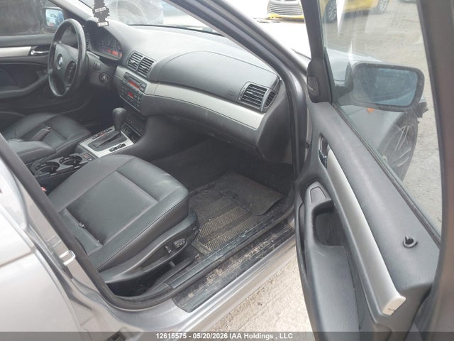 12615575 :رقم المزاد ، WBAEV33424KR27855 vin ، 2004 Bmw 325i مزاد بيع