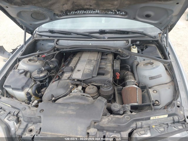 12615575 :رقم المزاد ، WBAEV33424KR27855 vin ، 2004 Bmw 325i مزاد بيع