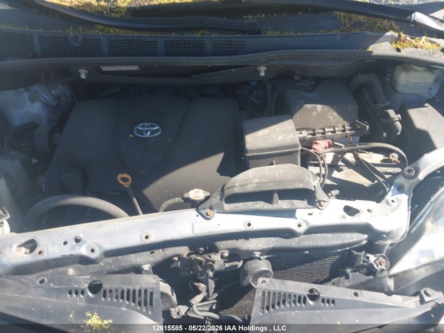 Продажа на аукционе авто 2018 Toyota Sienna L, vin: 5TDZZ3DC2JS926692, номер лота: 12615585