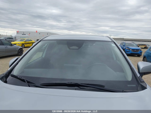 7MUCAABG4RV116554 Toyota Corolla Cross Le
