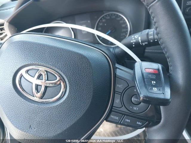 Продажа на аукционе авто 2022 Toyota Rav4, vin: 2T3RWRFV5NW142229, номер лота: 12615595