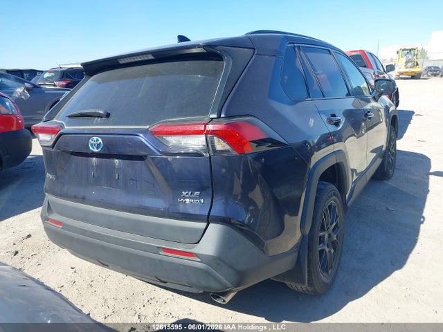 Продажа на аукционе авто 2022 Toyota Rav4, vin: 2T3RWRFV5NW142229, номер лота: 12615595