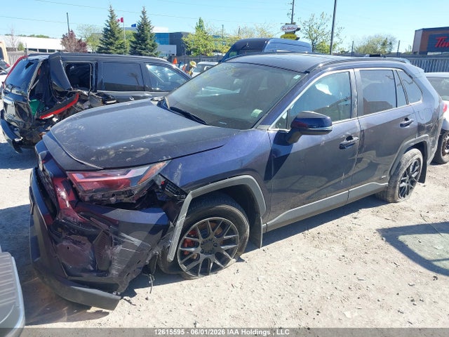 Продажа на аукционе авто 2022 Toyota Rav4, vin: 2T3RWRFV5NW142229, номер лота: 12615595