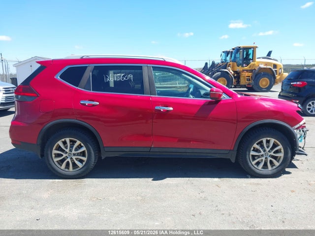 5N1AT2MV6HC764230 Nissan Rogue S/sl Platinum/sv