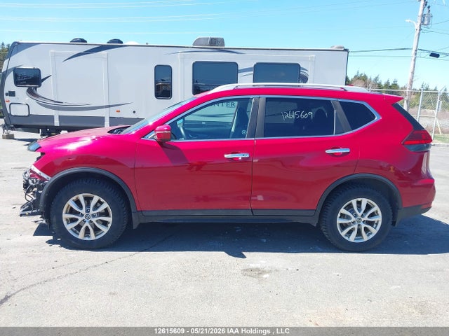 5N1AT2MV6HC764230 Nissan Rogue S/sl Platinum/sv
