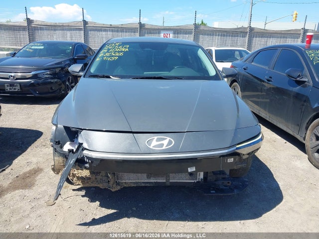 Продаж на аукціоні авто 2024 Hyundai Elantra Luxury, vin: KMHLN4DG0RU823266, номер лоту: 12615619