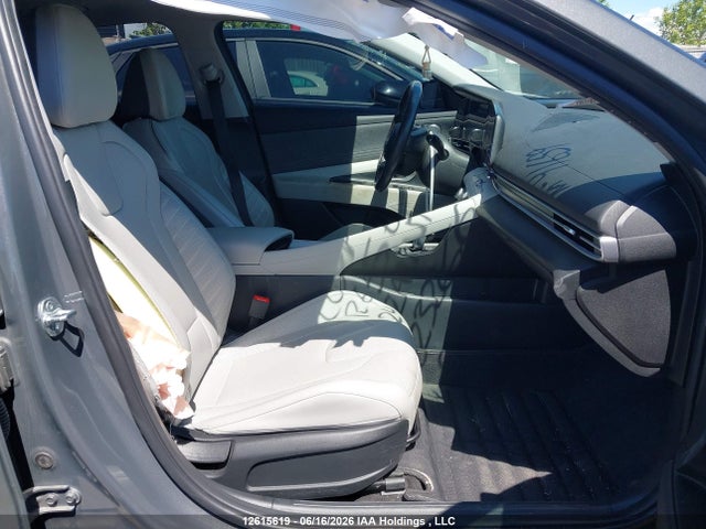 Продаж на аукціоні авто 2024 Hyundai Elantra Luxury, vin: KMHLN4DG0RU823266, номер лоту: 12615619