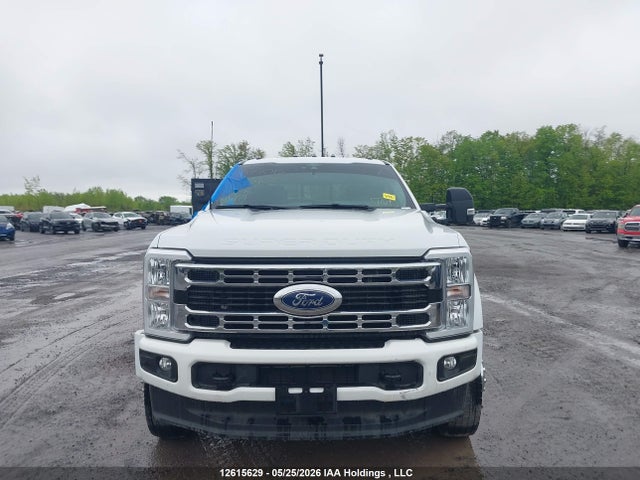 1FT8W4DMXREF85126 Ford F-450 Xlt
