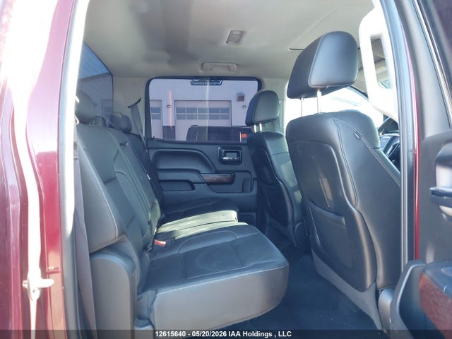 1GT12ZE81FF112619 GMC Sierra 2500hd Slt