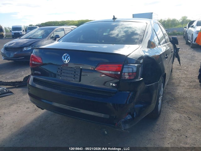 12615643 :رقم المزاد ، 3VWB67AJ5HM333968 vin ، 2017 Volkswagen Jetta Wolfsburg Edition مزاد بيع