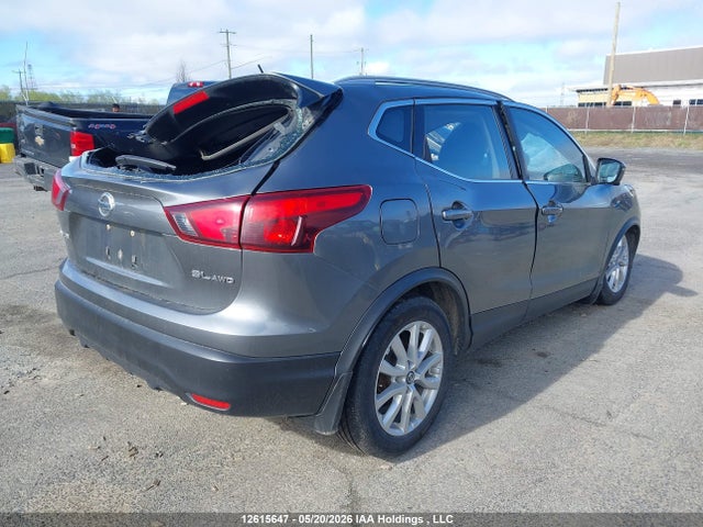 JN1BJ1CR6JW263648 Nissan Rogue Sport S/sv/sl