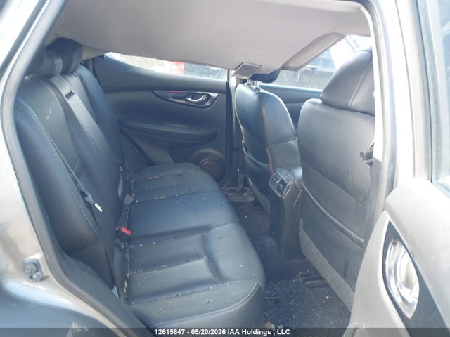 JN1BJ1CR6JW263648 Nissan Rogue Sport S/sv/sl