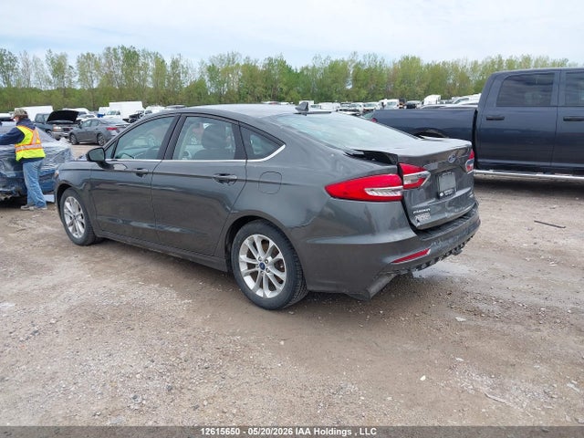 2019 Ford Fusion Se მანქანა იყიდება აუქციონზე, vin: 3FA6P0HD5KR145685, აუქციონის ნომერი: 12615650