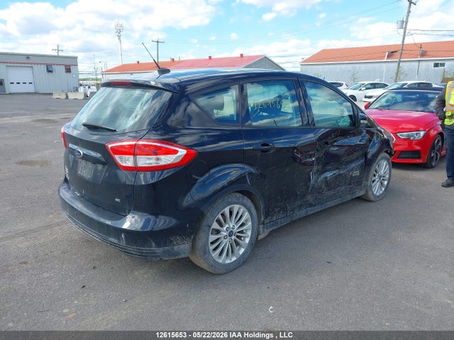 Ford C-MAX SE 2017 1FADP5EU4HL111818 Image 4