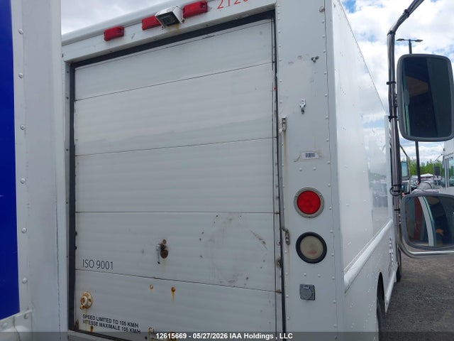 12615669 :رقم المزاد ، 1FCHE39L79DA62858 vin ، 2009 Ford Econoline E350 Super Duty Strp Chas مزاد بيع