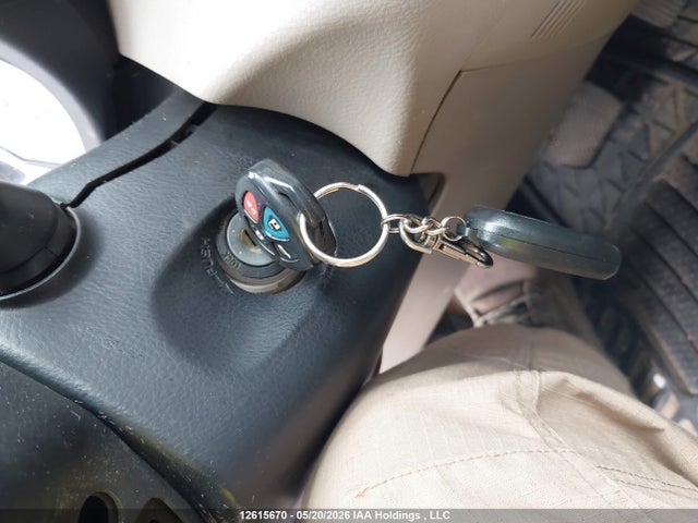 12615670 :رقم المزاد ، JTMBK33VX66006910 vin ، 2006 Toyota Rav4 مزاد بيع