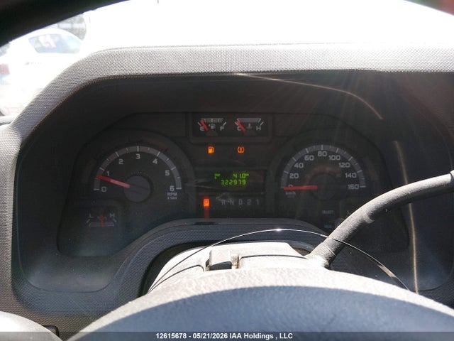 Ford E-250 Commercial 2014 1FTNE2EW1EDA44251 Image 7
