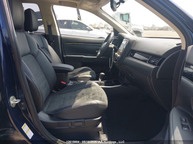 2020 Mitsubishi Outlander Es/ex/ex-l მანქანა იყიდება აუქციონზე, vin: JA4AZ2A31LZ614077, აუქციონის ნომერი: 12615684