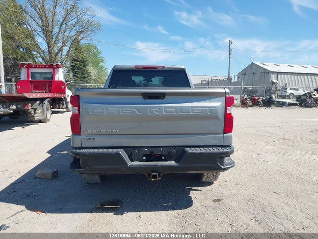 Продажа на аукционе авто 2023 Chevrolet Silverado K1500, vin: 1GCUDAED8PZ247036, номер лота: 12615694