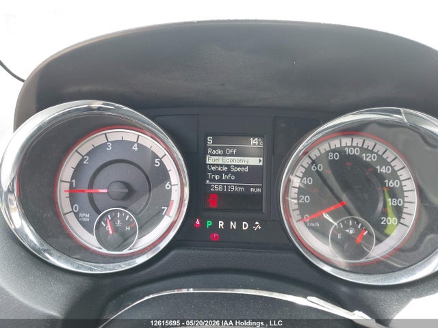 2C4RDGEGXJR242974 Dodge Grand Caravan Gt
