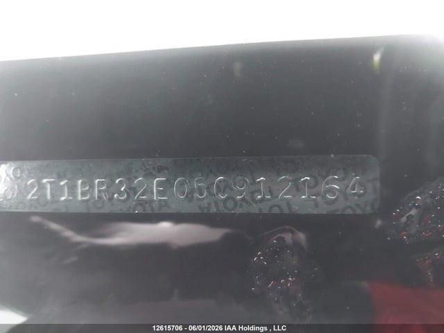 12615706 :رقم المزاد ، 2T1BR32E05C912164 vin ، 2005 Toyota Corolla Ce/le/sport مزاد بيع