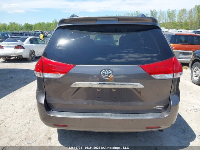 Aukcja sprzedaży 2012 Toyota Sienna, vin: 5TDDK3DC2CS044536, numer aukcji: 12615731