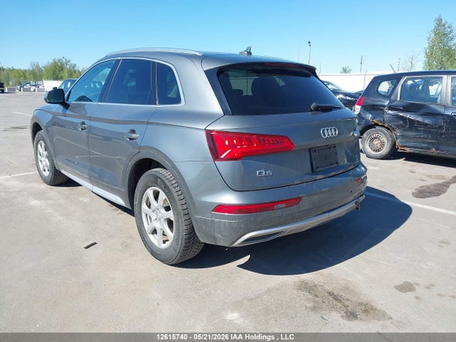 Audi Q5 2019 WA1BNAFY8K2039661 Image 3
