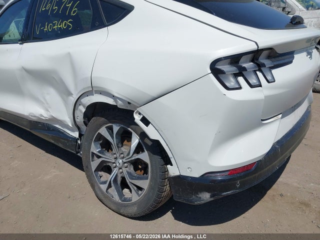 2021 Ford Mustang Mach-e Premium მანქანა იყიდება აუქციონზე, vin: 3FMTK3SU5MMA07405, აუქციონის ნომერი: 12615746