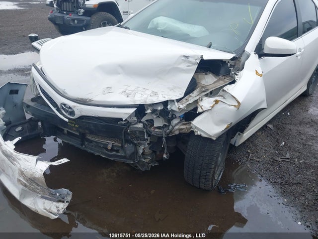 2012 Toyota Camry Se მანქანა იყიდება აუქციონზე, vin: 4T1BF1FK6CU543836, აუქციონის ნომერი: 12615751