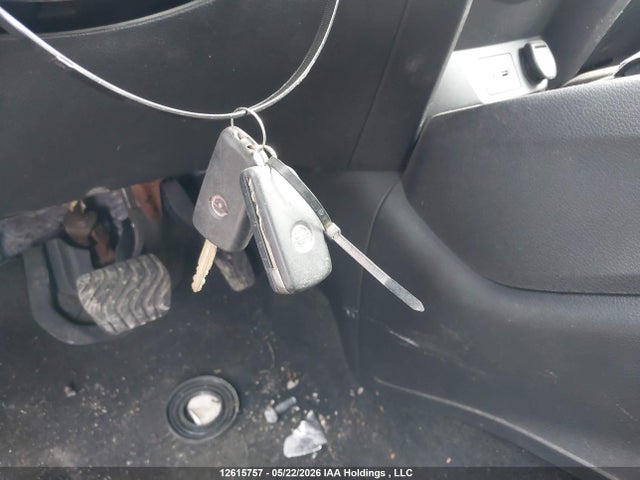 12615757 :رقم المزاد ، 5N1AT2MV7JC852483 vin ، 2018 Nissan Rogue مزاد بيع
