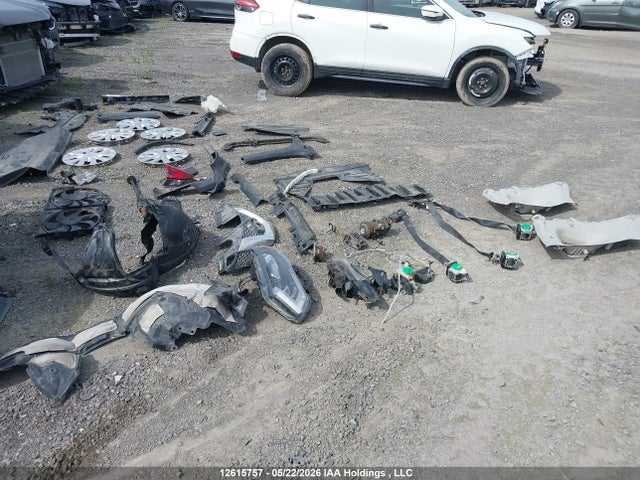 12615757 :رقم المزاد ، 5N1AT2MV7JC852483 vin ، 2018 Nissan Rogue مزاد بيع
