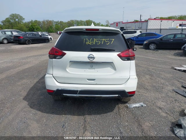12615757 :رقم المزاد ، 5N1AT2MV7JC852483 vin ، 2018 Nissan Rogue مزاد بيع