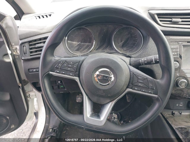 12615757 :رقم المزاد ، 5N1AT2MV7JC852483 vin ، 2018 Nissan Rogue مزاد بيع