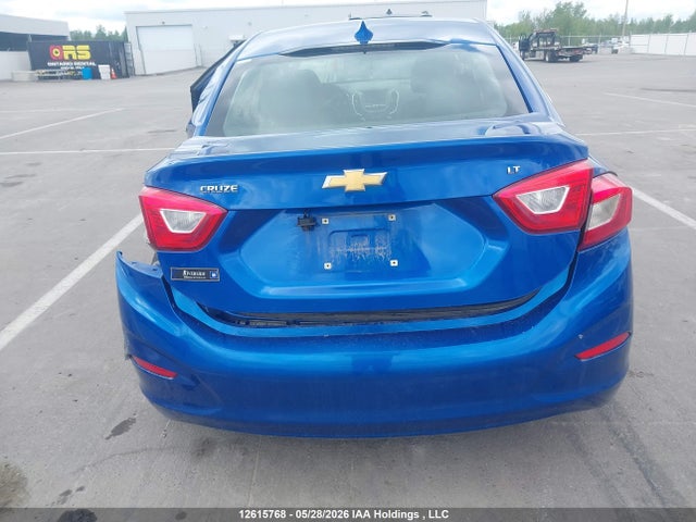 Продажа на аукционе авто 2018 Chevrolet Cruze Lt, vin: 1G1BE5SM7J7245323, номер лота: 12615768