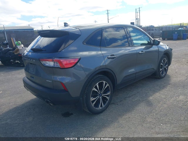 12615778 :رقم المزاد ، 1FMCU9G68NUB20270 vin ، 2022 Ford Escape Se مزاد بيع