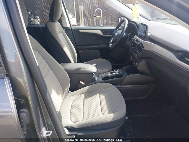 12615778 :رقم المزاد ، 1FMCU9G68NUB20270 vin ، 2022 Ford Escape Se مزاد بيع