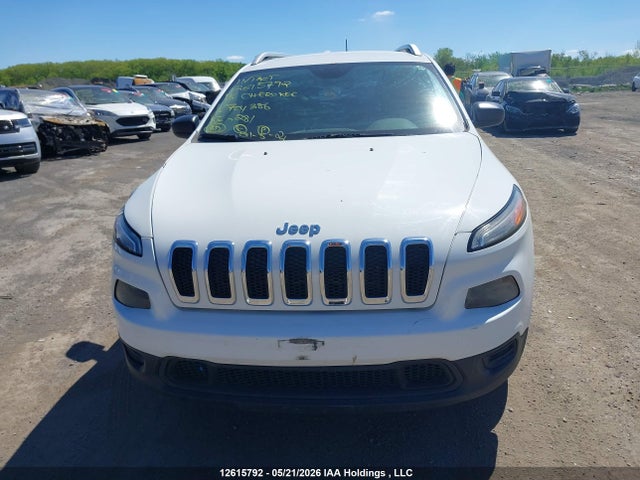 1C4PJMAS4FW704386 Jeep Cherokee