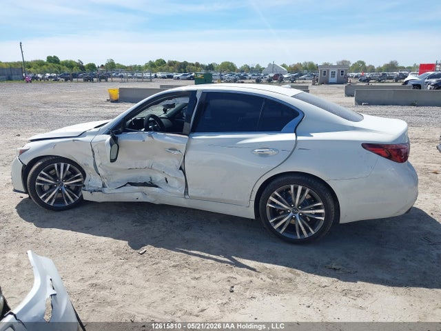 JN1EV7AR8JM444849 Infiniti Q50 Luxe/sport