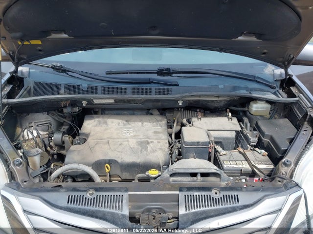 Aukcja sprzedaży 2011 Toyota Sienna Xle 7 Passenger, vin: 5TDYK3DC6BS055703, numer aukcji: 12615811