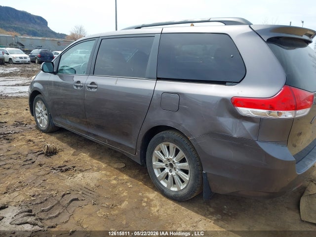 Aukcja sprzedaży 2011 Toyota Sienna Xle 7 Passenger, vin: 5TDYK3DC6BS055703, numer aukcji: 12615811