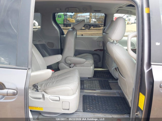 Aukcja sprzedaży 2011 Toyota Sienna Xle 7 Passenger, vin: 5TDYK3DC6BS055703, numer aukcji: 12615811