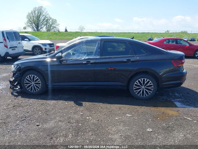 2019 Volkswagen Jetta 1.4 Tsi Highline მანქანა იყიდება აუქციონზე, vin: 3VWE57BUXKM196543, აუქციონის ნომერი: 12615817