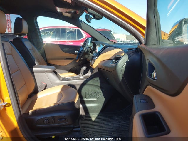 Продажа на аукционе авто 2018 Chevrolet Equinox Premier, vin: 2GNAXWEX6J6176544, номер лота: 12615839