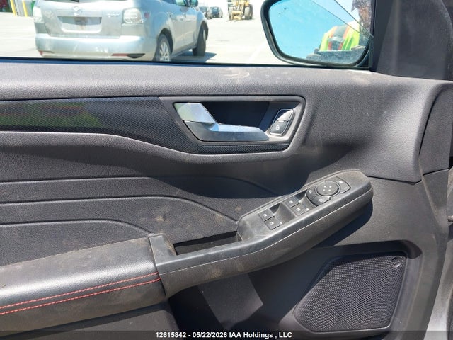 1FMCU9MNXPUA50494 Ford Escape St-line